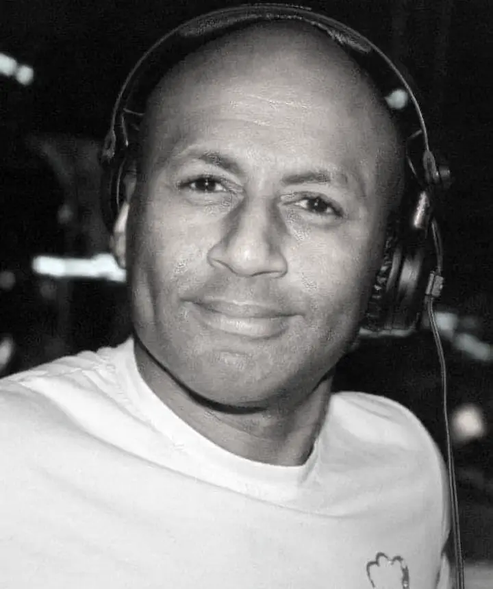 Des Mitchell